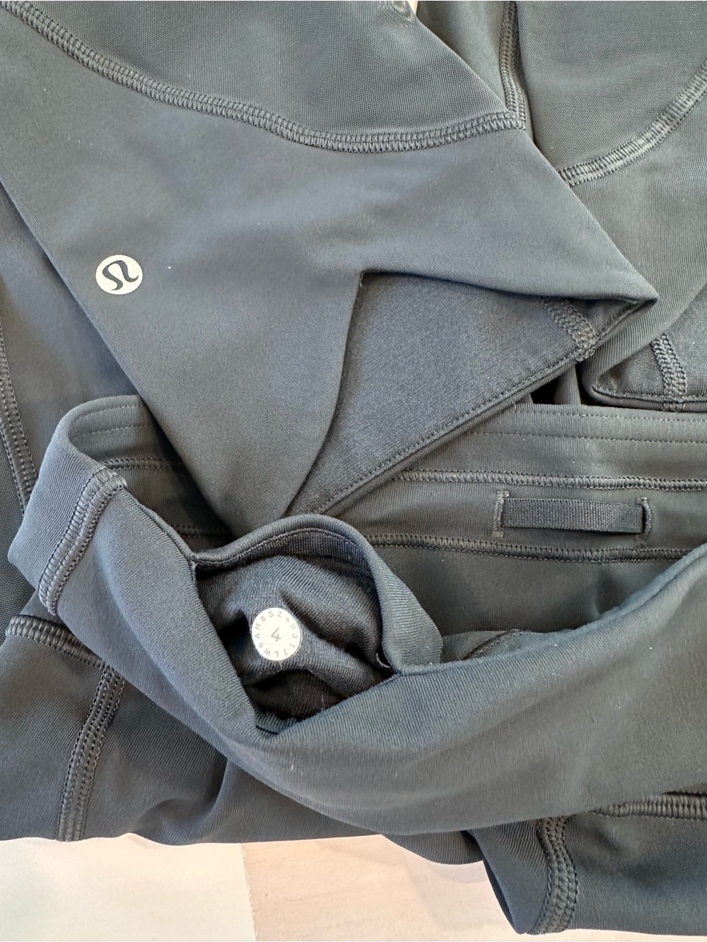 lululemon home stretch crop 19” full on luxtreme melanite grey mesh 4 - Picture 7 of 7